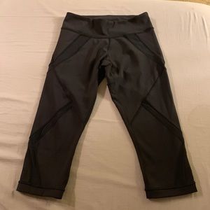 Lululemon crop leggings